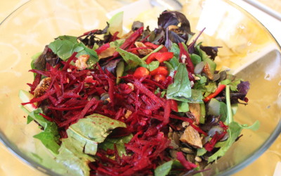 Az Laf Çok Salata : Ispanaklı Şifa Salatası